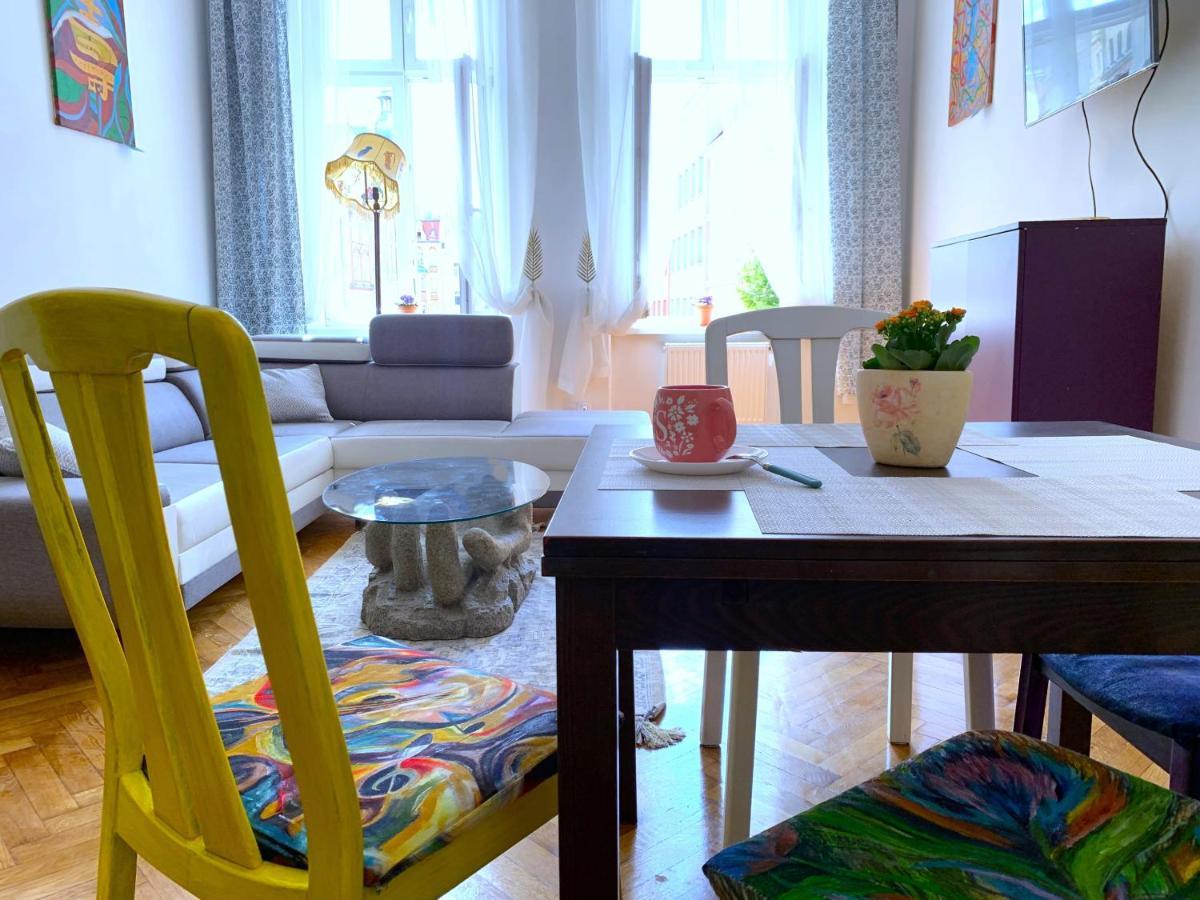 Rynekart Apartment Świdnica Extérieur photo