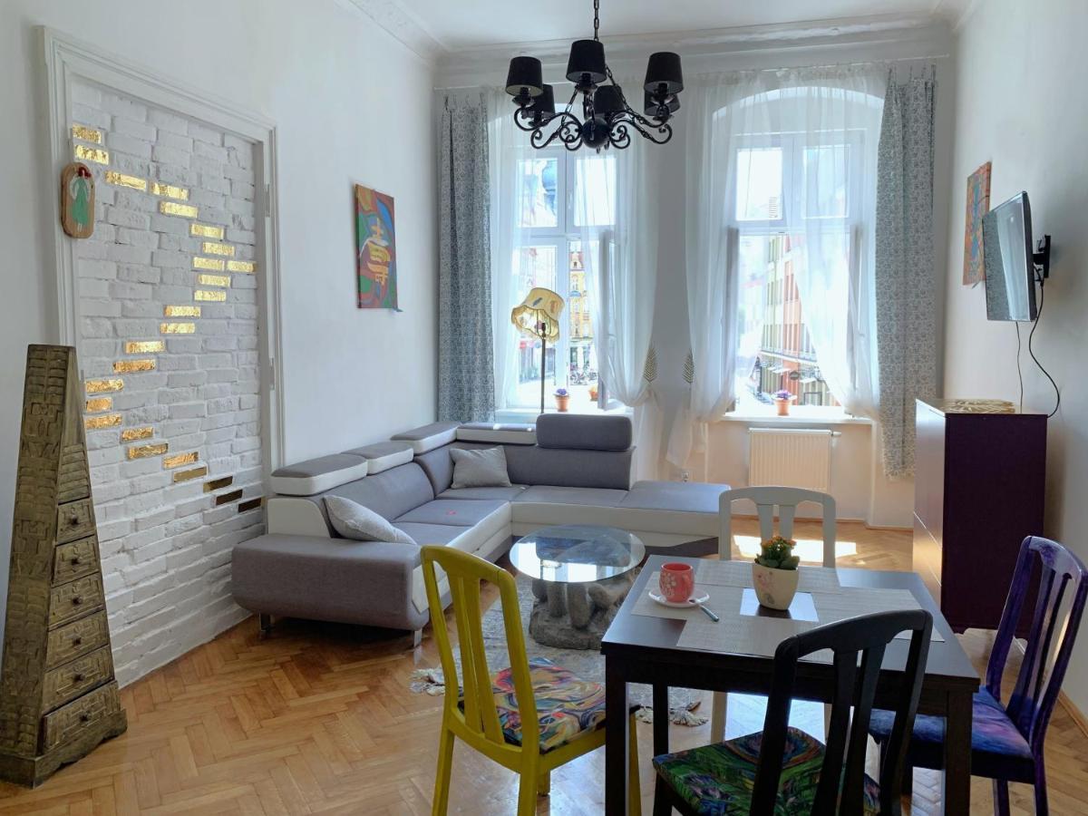 Rynekart Apartment Świdnica Extérieur photo