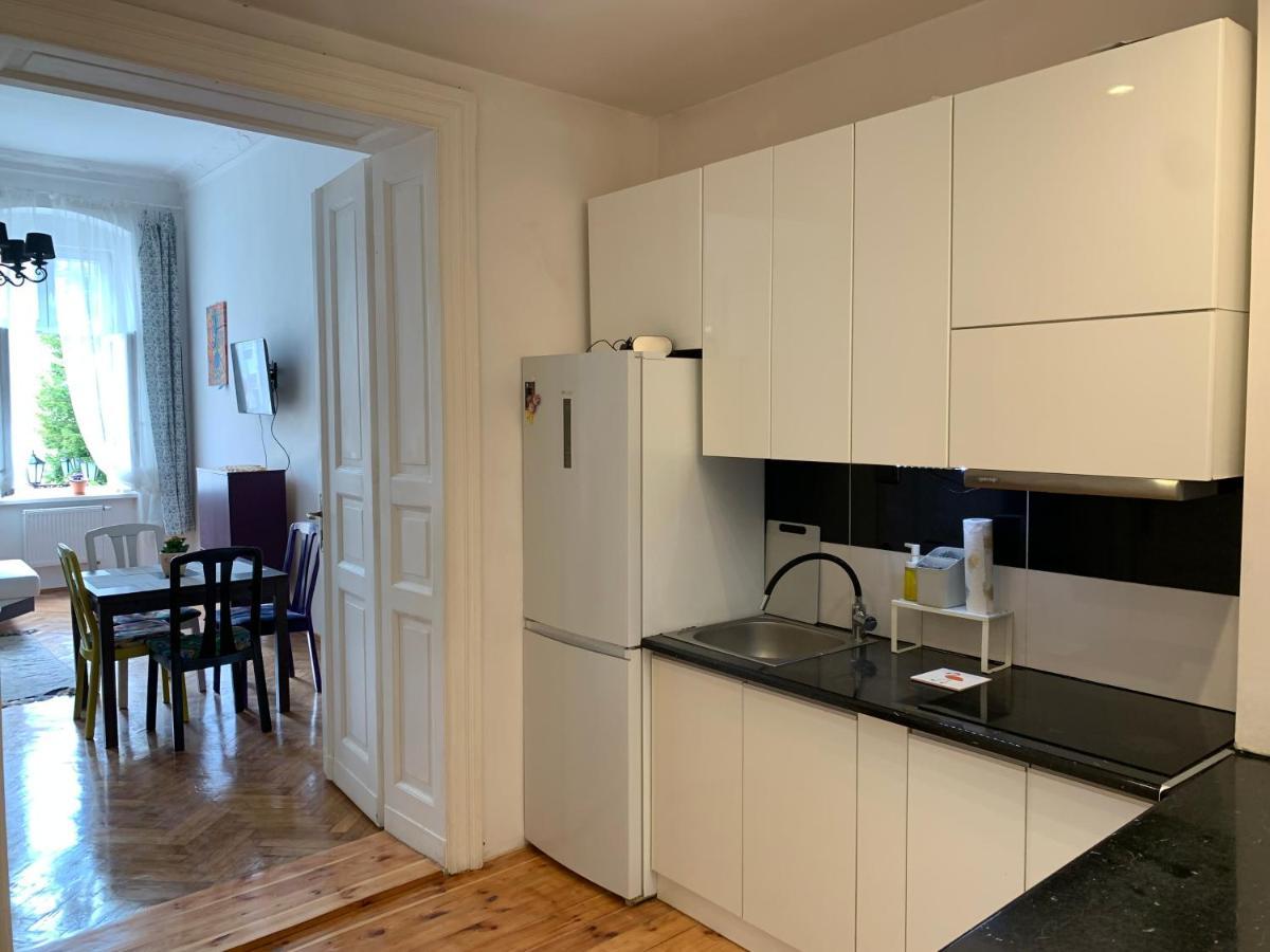 Rynekart Apartment Świdnica Extérieur photo